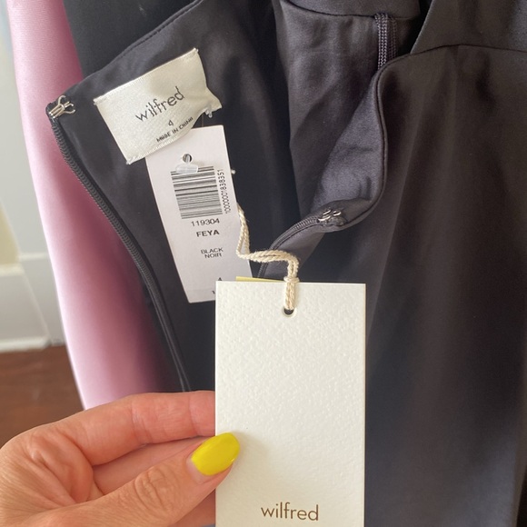 Aritzia - Wilfred Feya satin dress - Picture 4 of 4